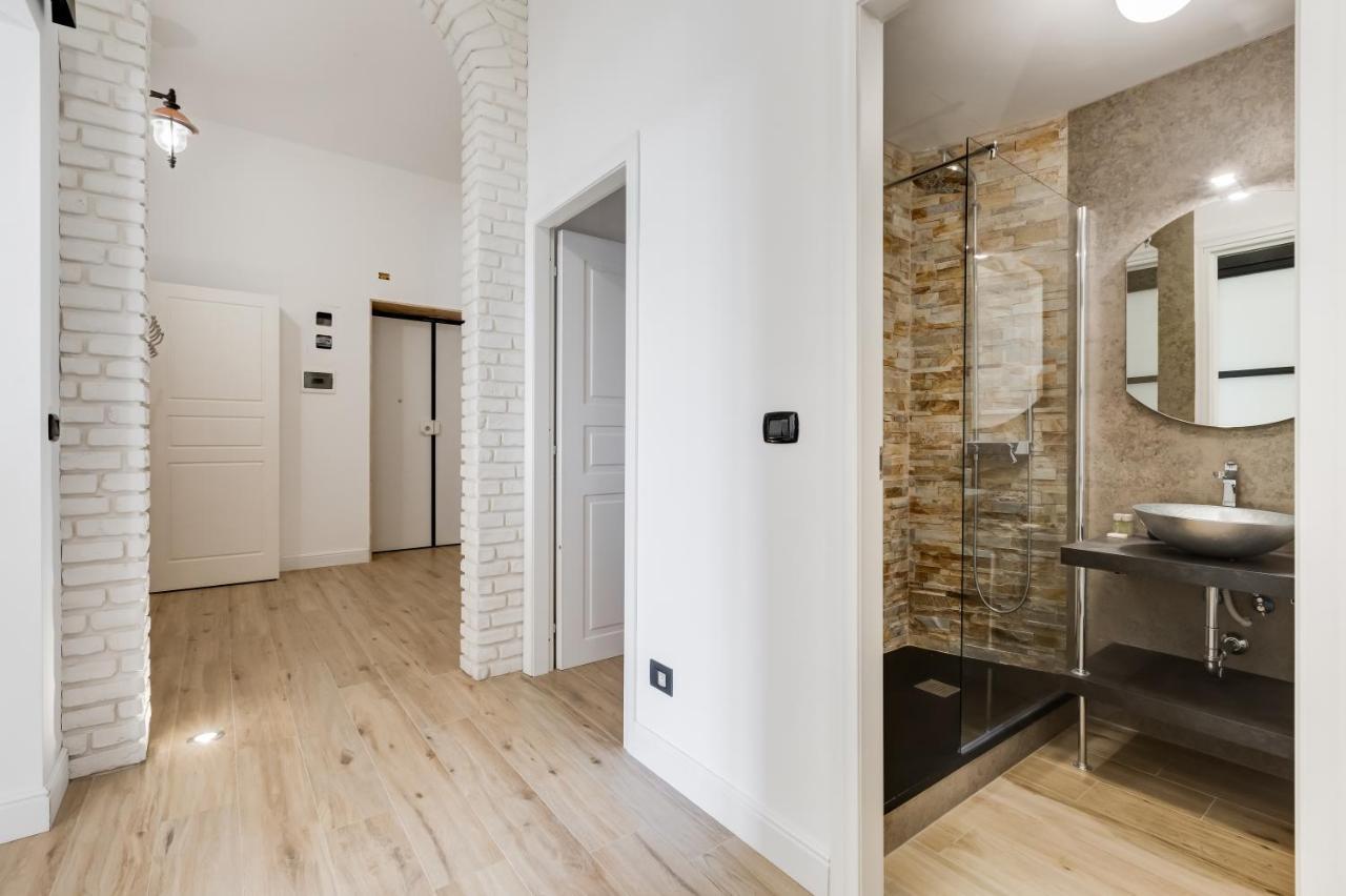 Bmga L Glam Industrial 3-Bed Apartment In Termini روما المظهر الخارجي الصورة