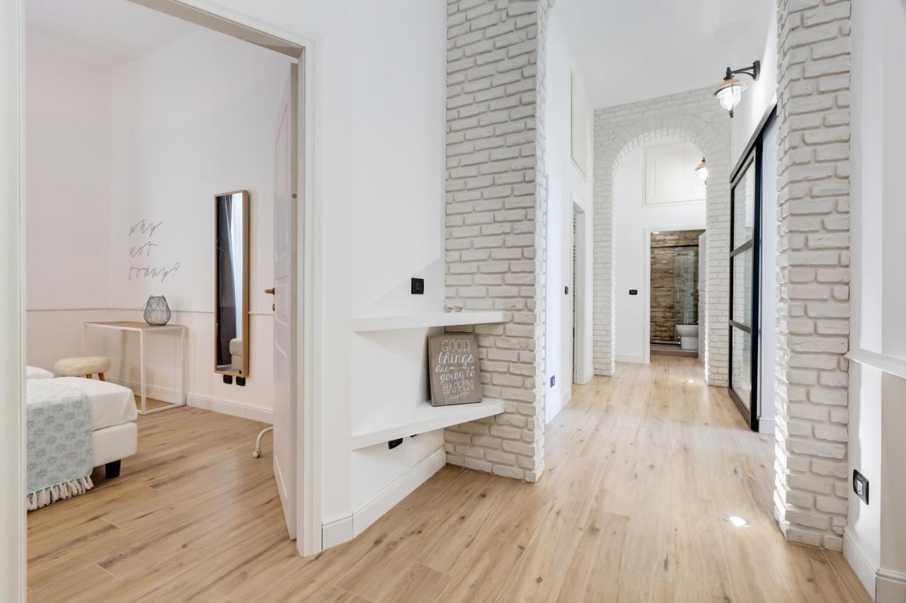 Bmga L Glam Industrial 3-Bed Apartment In Termini روما المظهر الخارجي الصورة